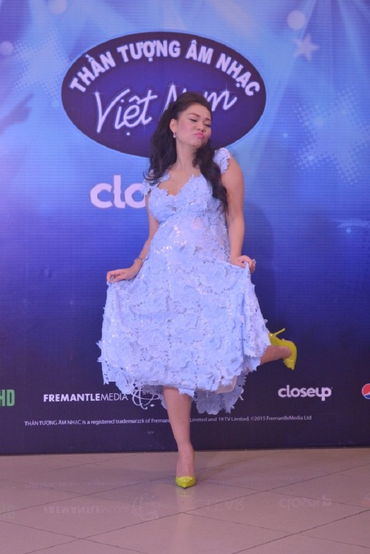 Thu Minh bau 7 thang van quay tung ghe nong Vietnam Idol-Hinh-2